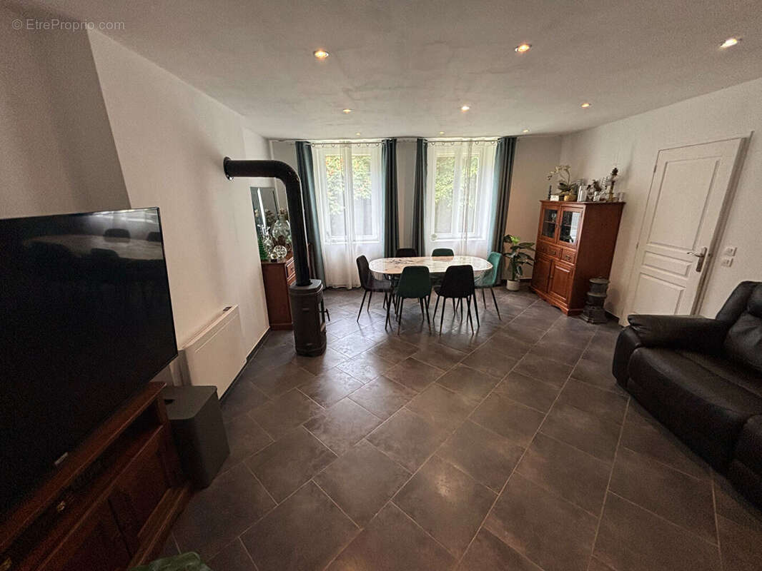 Maison à MARLY-GOMONT