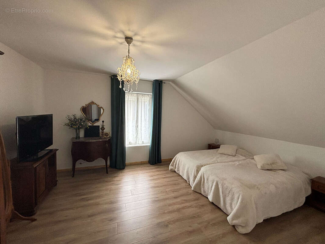 Maison à MARLY-GOMONT