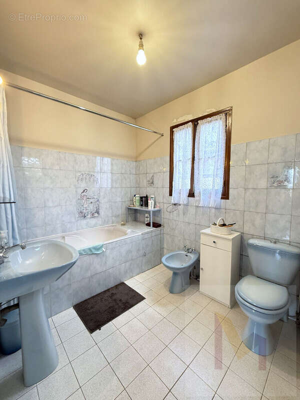 Maison à ROSNY-SOUS-BOIS