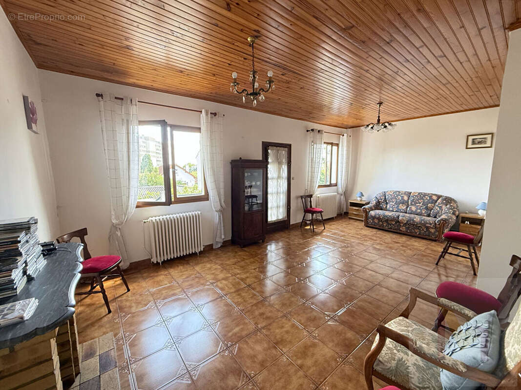 Maison à ROSNY-SOUS-BOIS