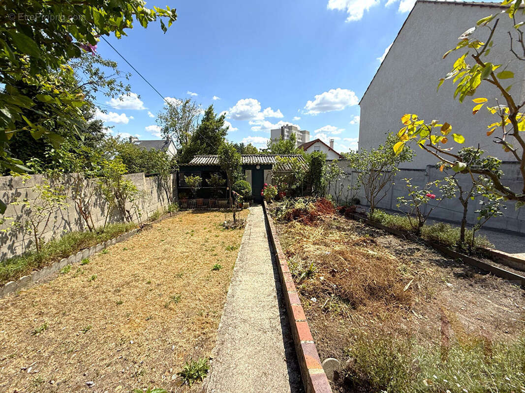 Maison à ROSNY-SOUS-BOIS