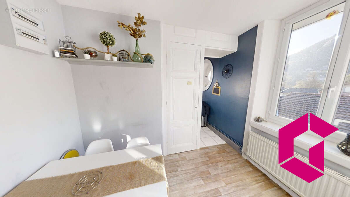 Appartement à AUREC-SUR-LOIRE