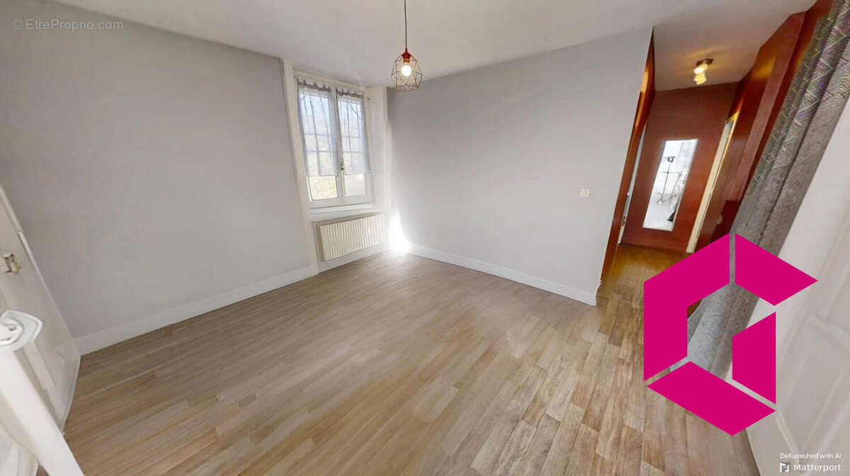 Appartement à AUREC-SUR-LOIRE