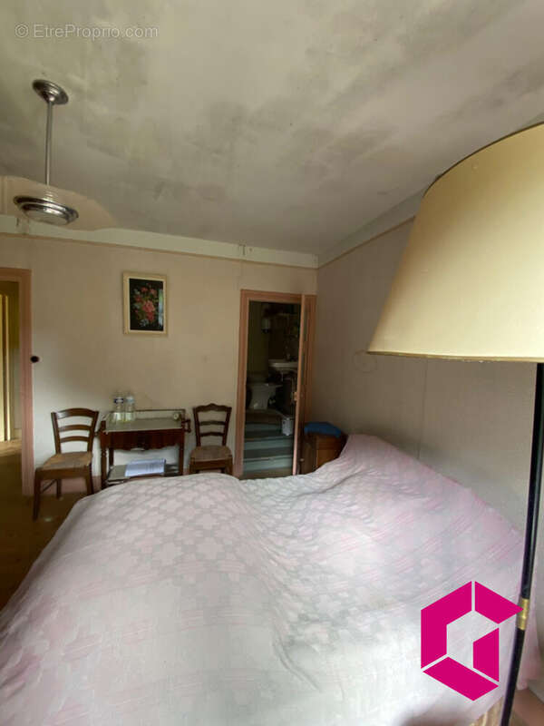 Maison à SAINT-ALYRE-D'ARLANC