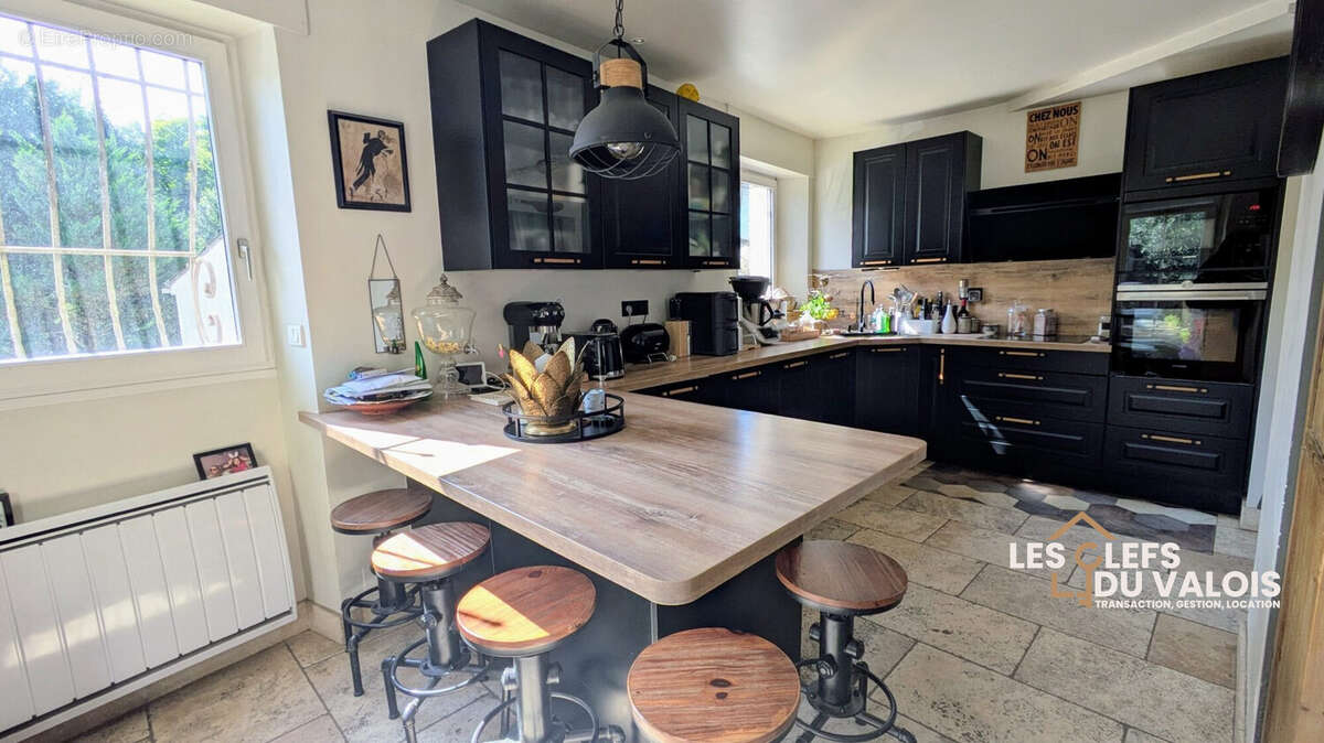 Maison à CREPY-EN-VALOIS