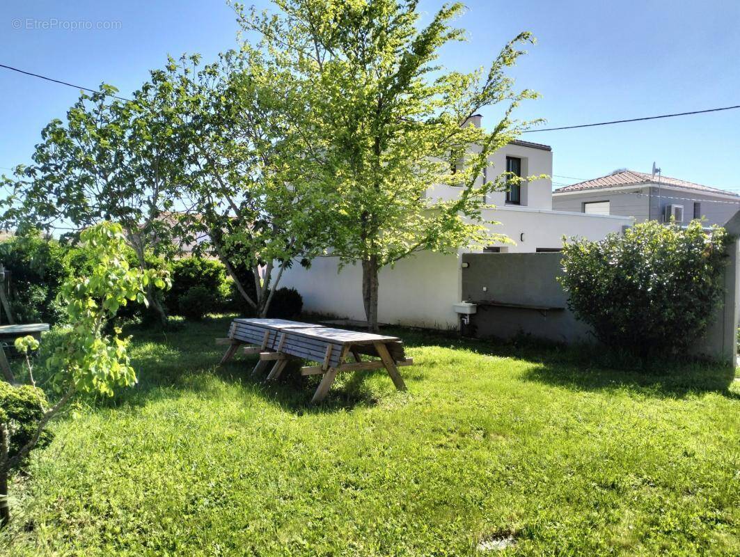 Terrain à LES SABLES-D&#039;OLONNE
