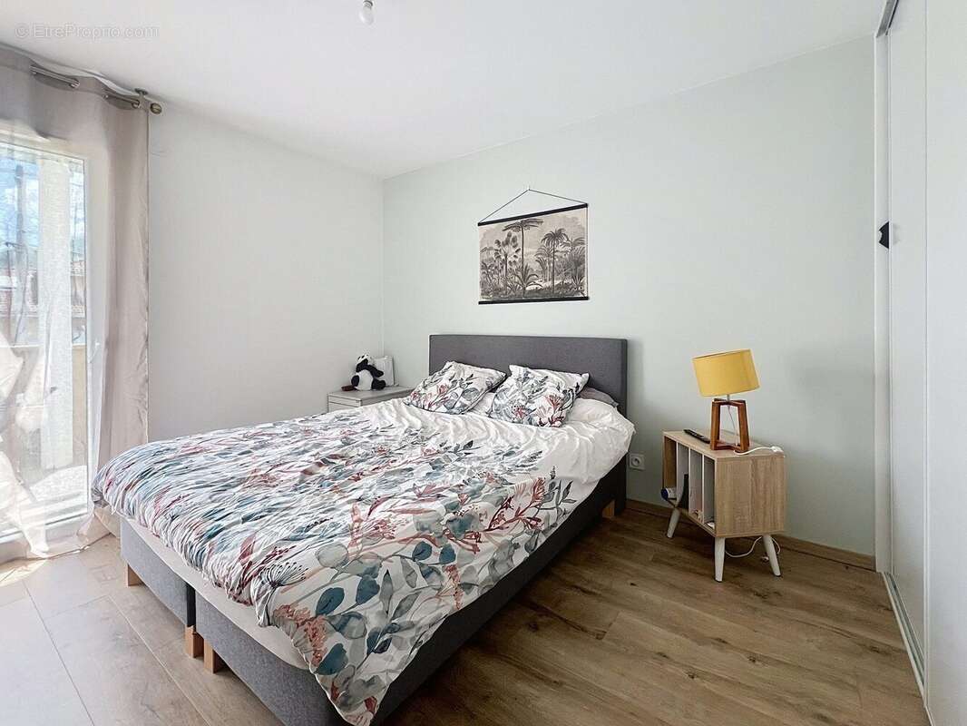 Appartement à VARCES-ALLIERES-ET-RISSET