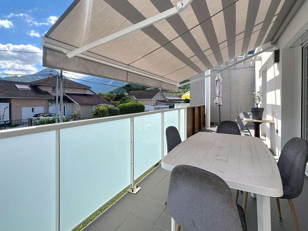 Appartement à VARCES-ALLIERES-ET-RISSET