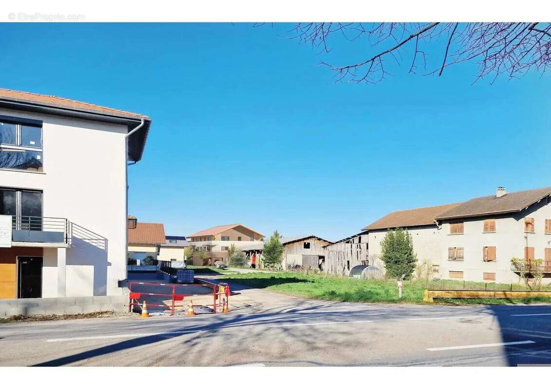 Appartement à DOUVAINE