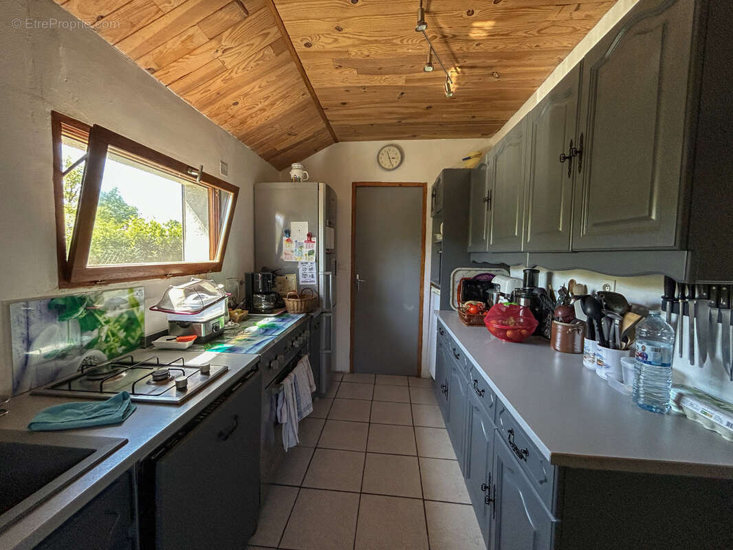 Maison à LOUROUX-DE-BEAUNE