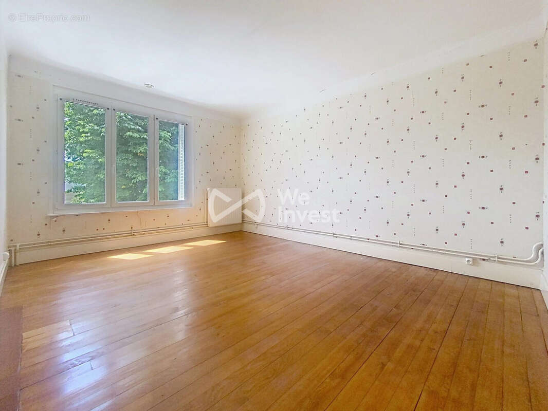 Maison à MONTCORNET