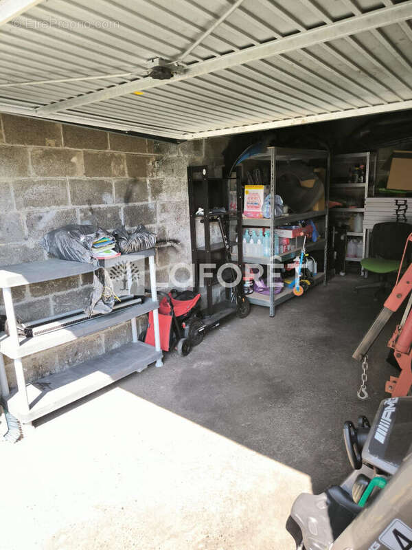 Parking à VILLENEUVE-D&#039;ASCQ