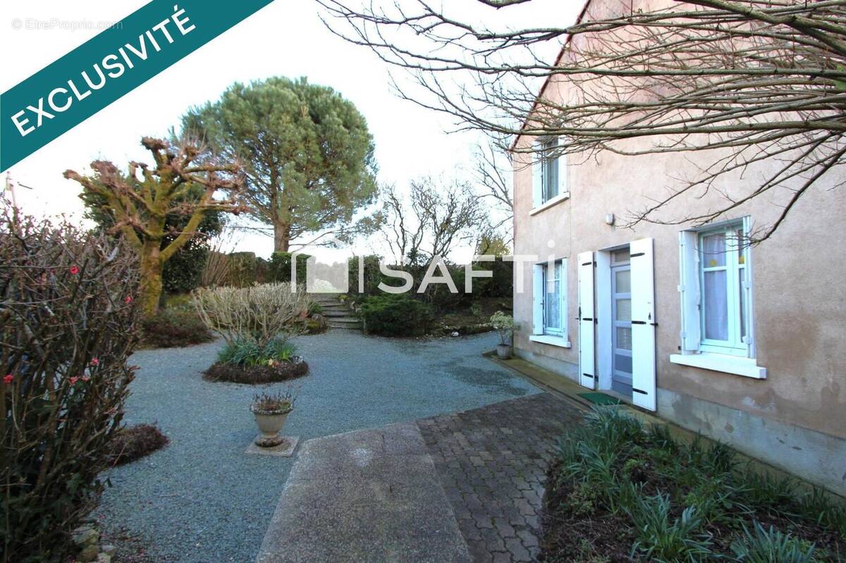 Photo 1 - Maison à SAINT-MAURICE-LE-GIRARD