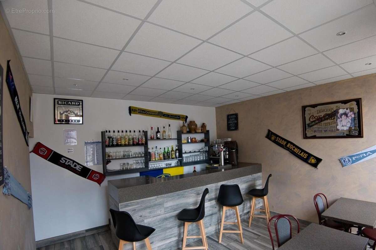 Photo 4 - Commerce à SAINT-AVIT