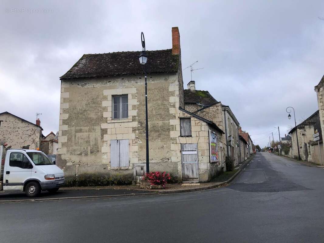 Photo 2 - Maison à LEIGNE-SUR-USSEAU