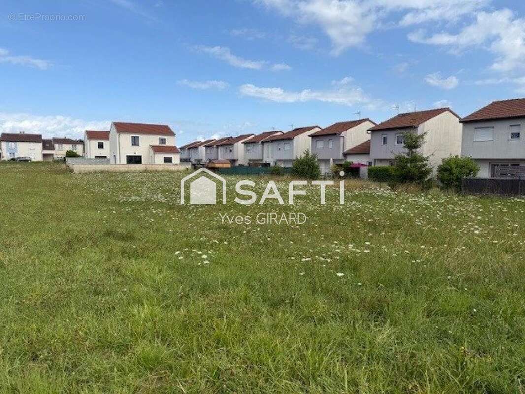 Photo 2 - Terrain à THIERVILLE-SUR-MEUSE