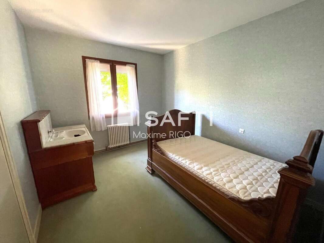 Photo 5 - Maison à SAINT-PARDOUX-ISAAC