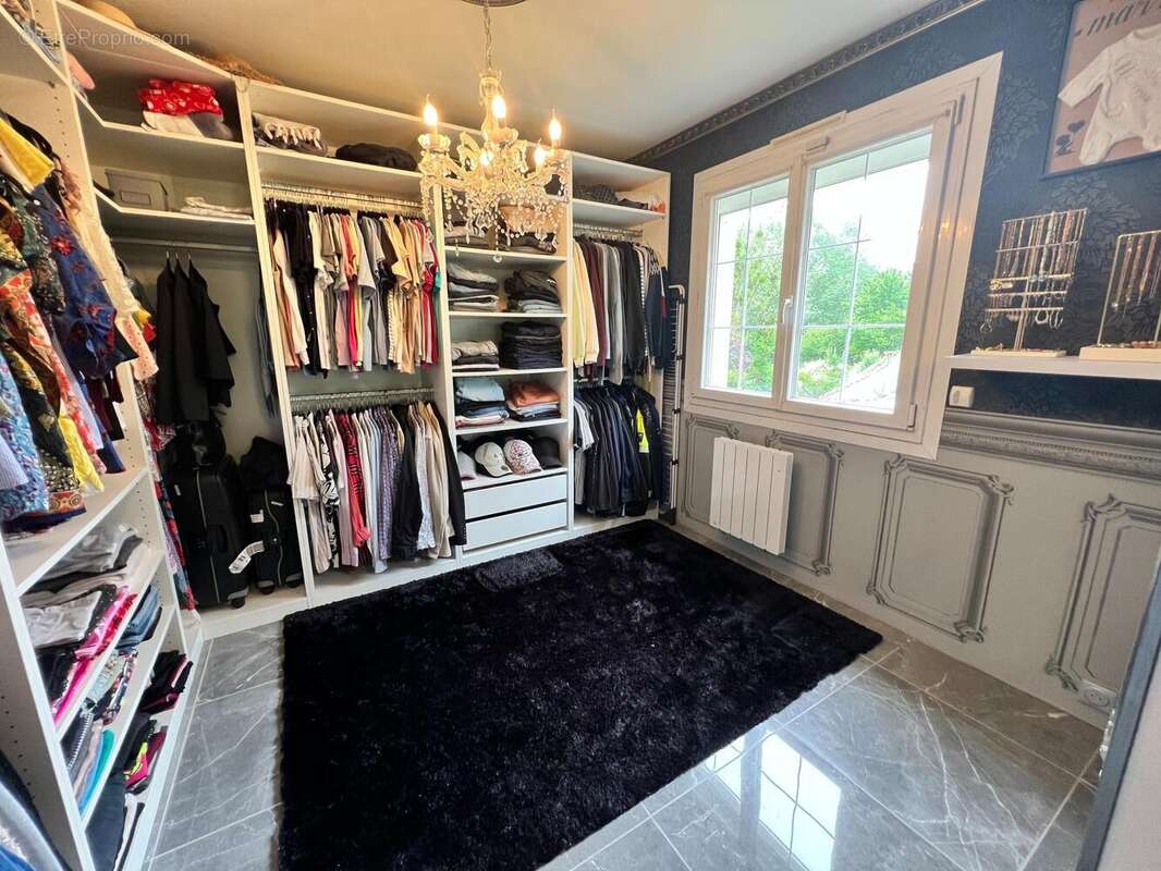 Photo 8 - Maison à VILLERS-COTTERETS