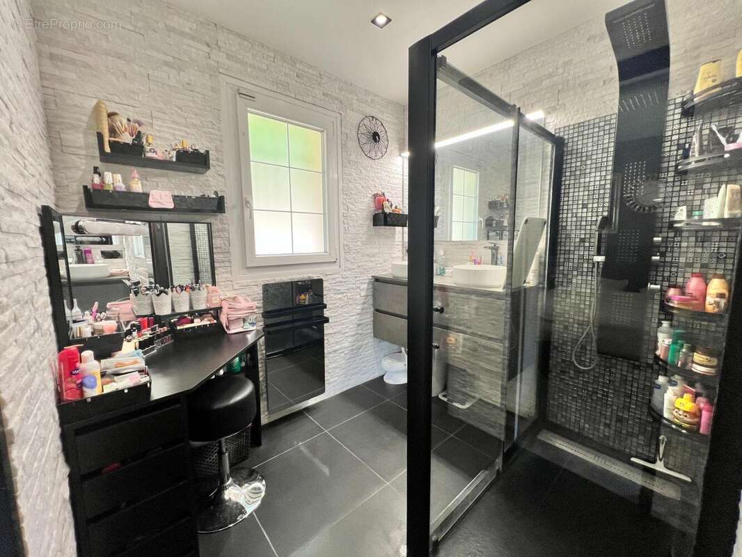 Photo 9 - Maison à VILLERS-COTTERETS