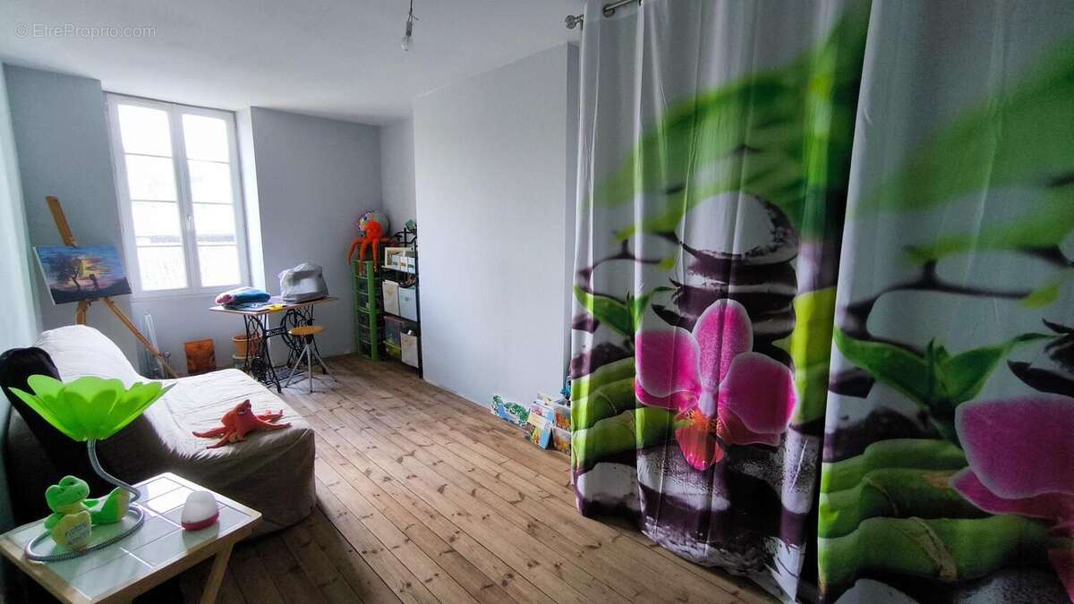 Photo 6 - Maison à ASNIERES-LA-GIRAUD