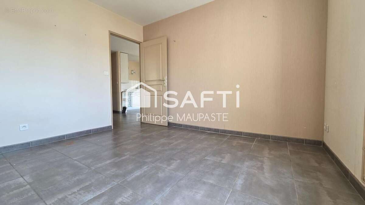 Photo 7 - Appartement à FOURCHAMBAULT