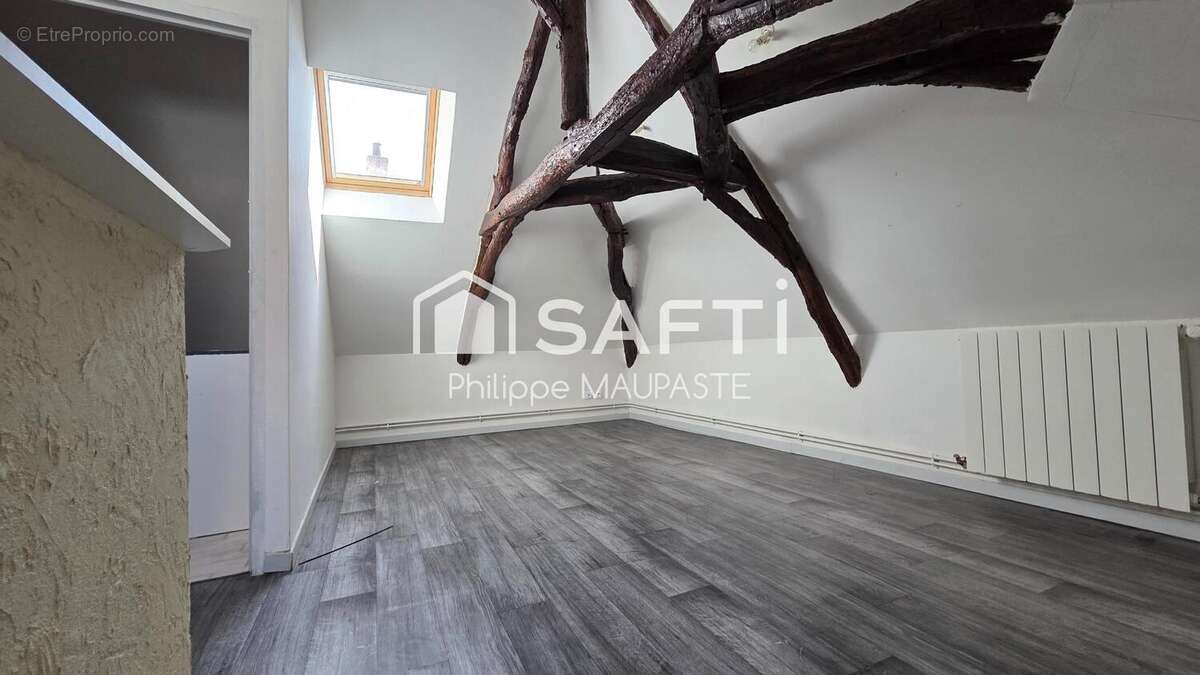 Photo 8 - Appartement à FOURCHAMBAULT