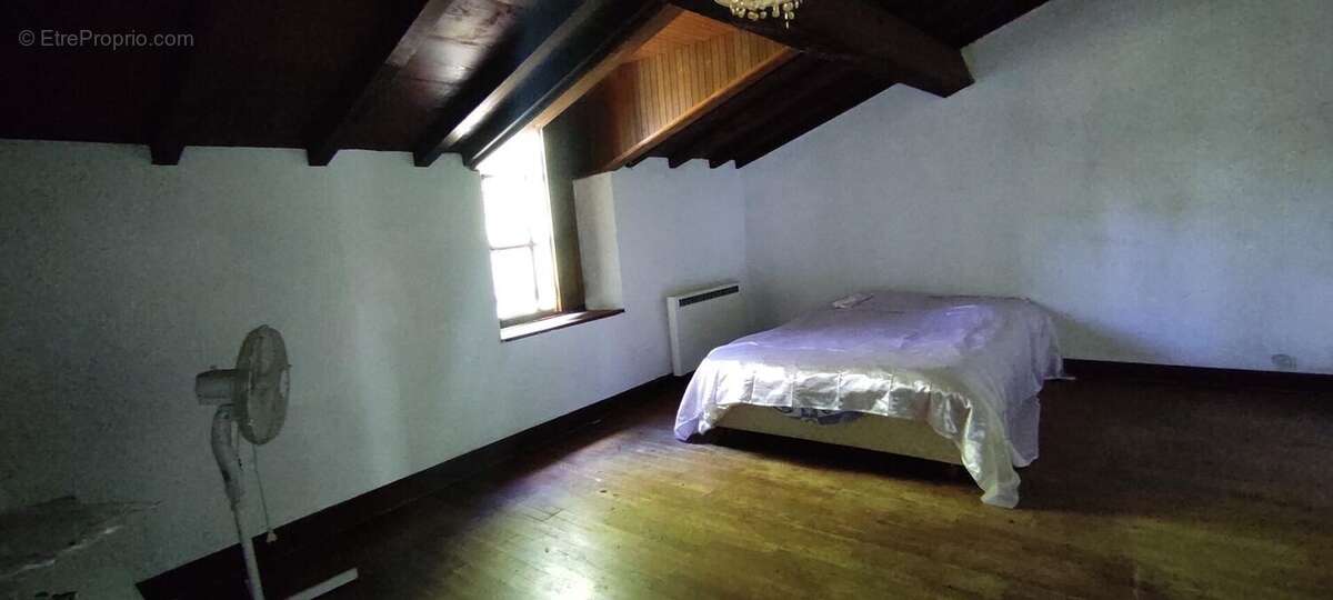 Photo 8 - Maison à MONTAIGU-DE-QUERCY