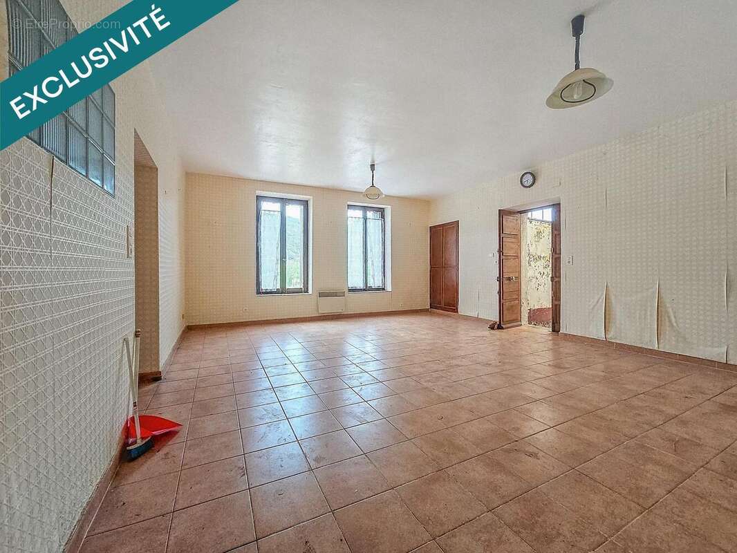 Photo 9 - Appartement à SAINT-ETIENNE-ESTRECHOUX