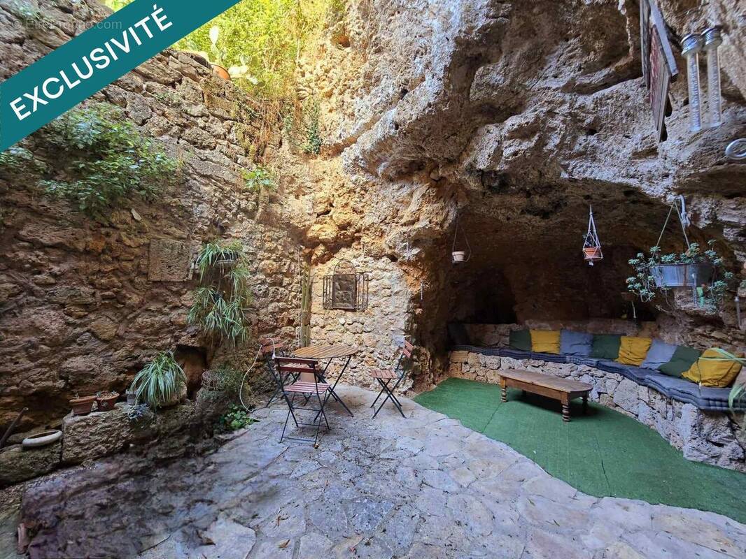 Photo 1 - Maison à COTIGNAC