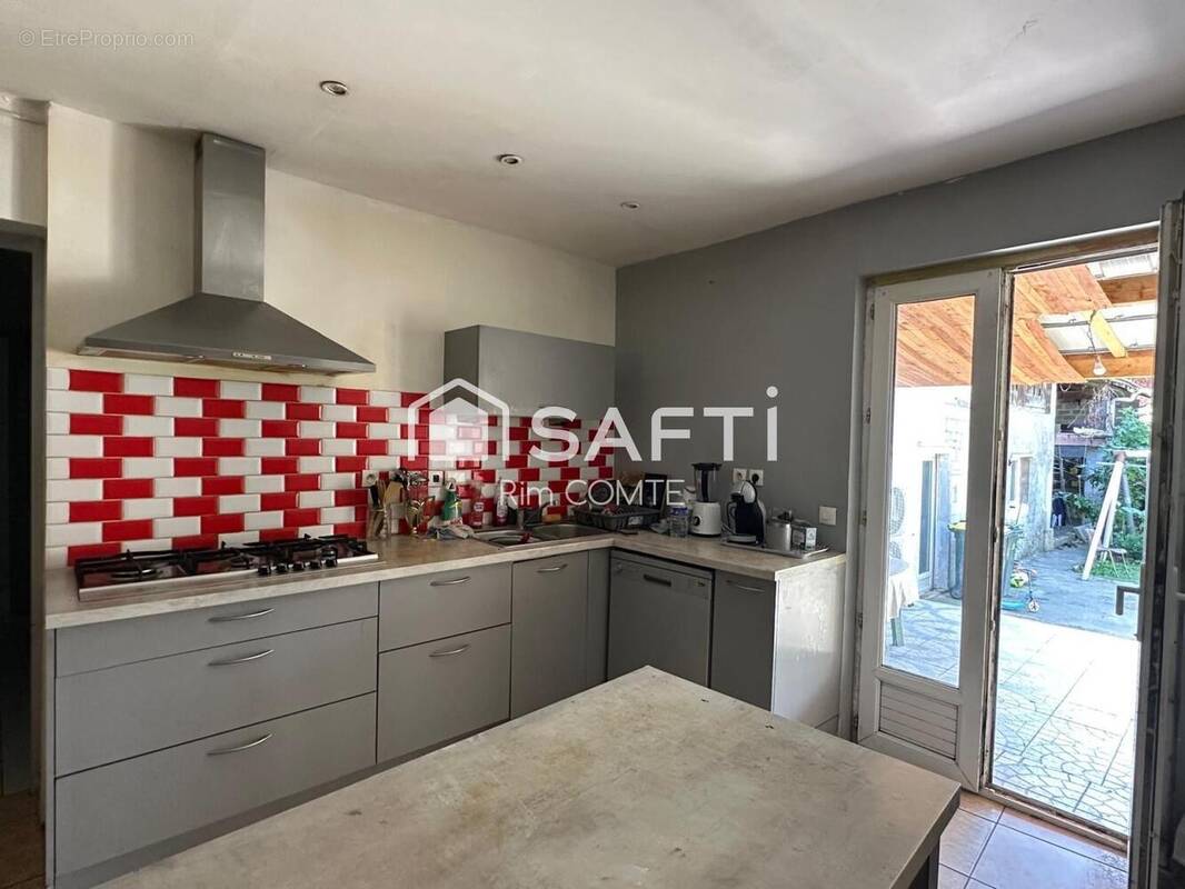 Photo 1 - Maison à SALAISE-SUR-SANNE