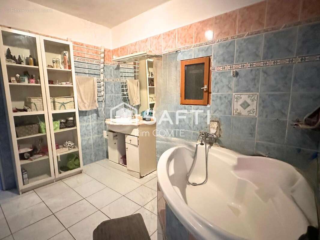 Photo 7 - Maison à SALAISE-SUR-SANNE