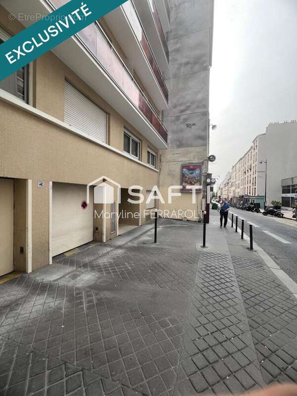 Photo 2 - Parking à PARIS-11E