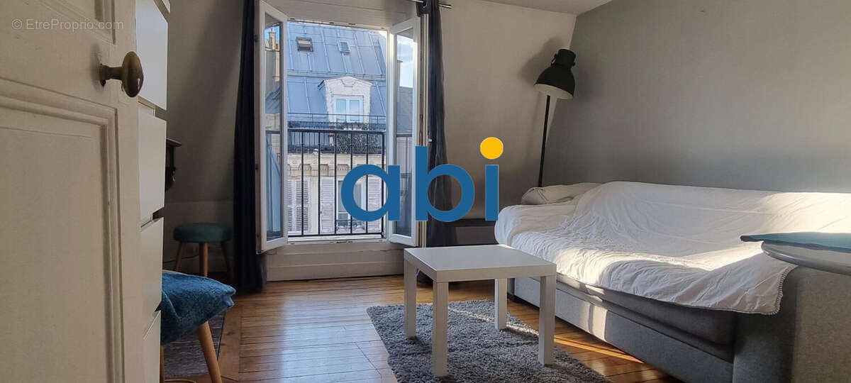 Appartement à PARIS-9E
