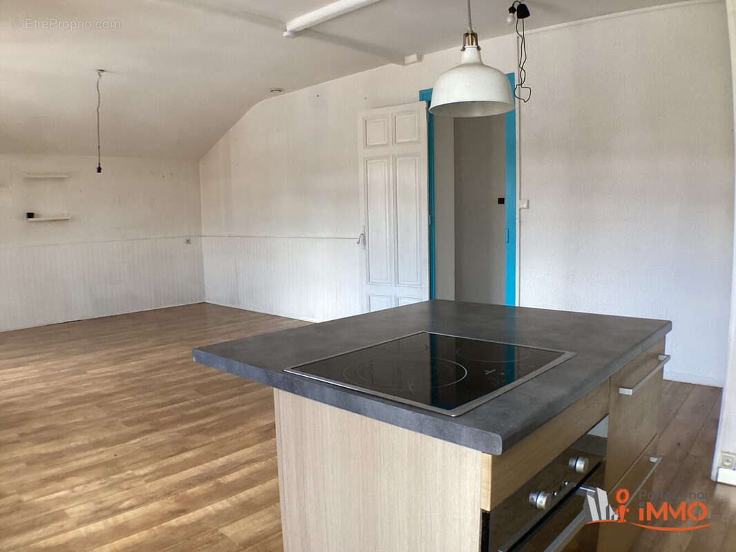 Appartement à LA RICAMARIE