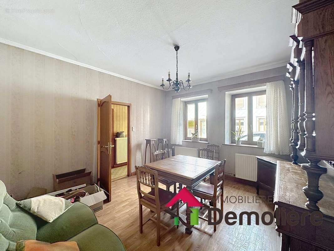 Maison à MUHLBACH-SUR-BRUCHE