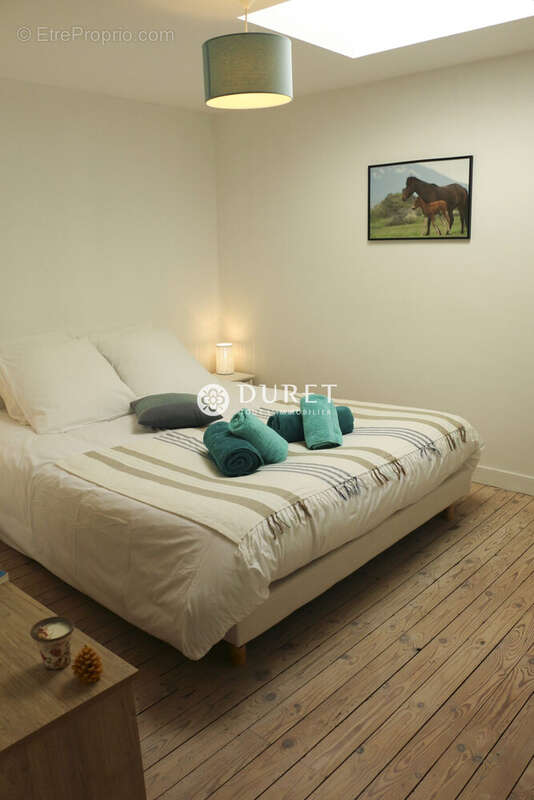 Commerce à MORTAGNE-SUR-SEVRE