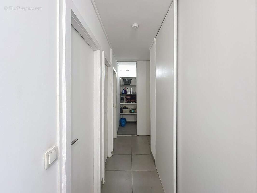 Appartement à L'HAY-LES-ROSES