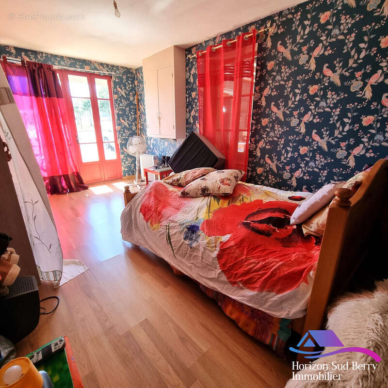 chambre - Maison à FEUSINES