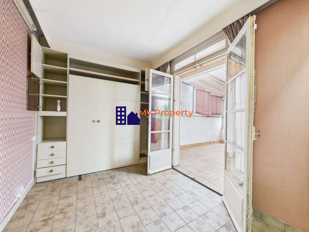 Maison à SARTROUVILLE