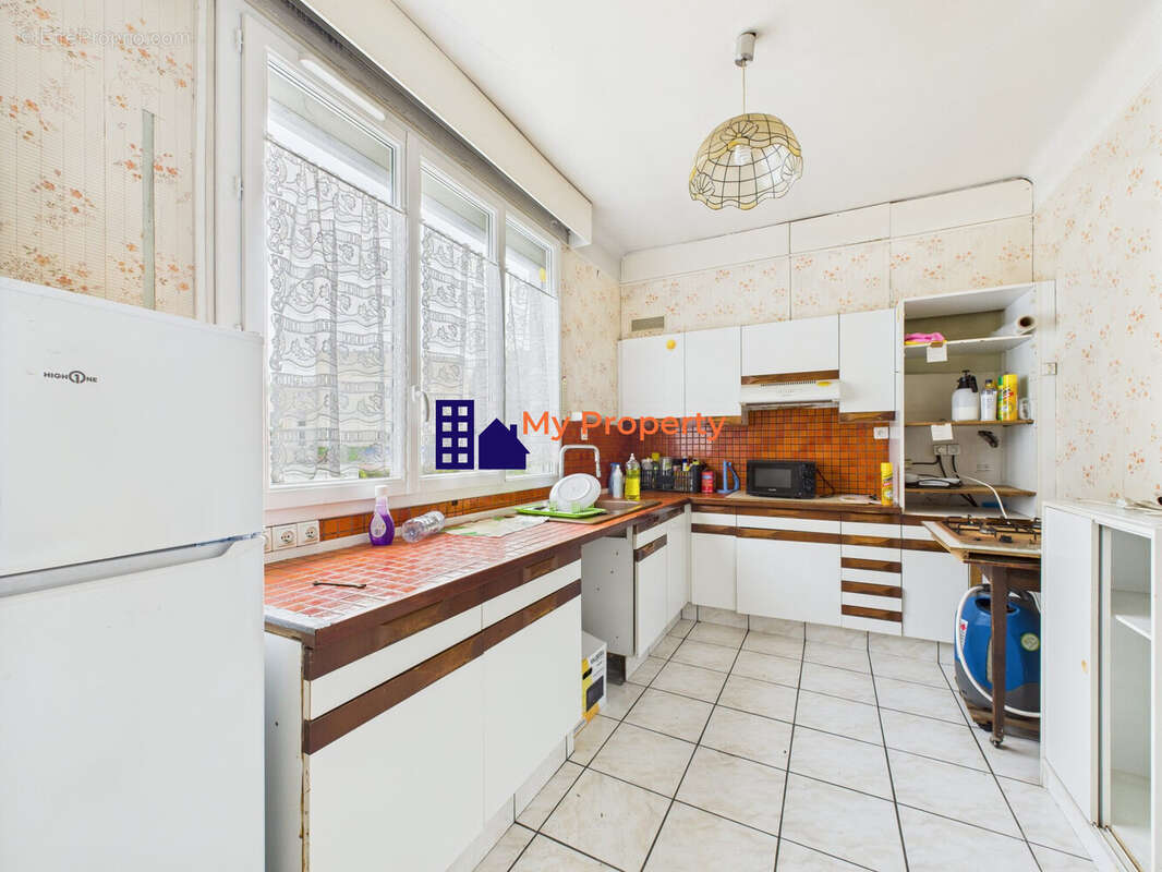 Maison à SARTROUVILLE