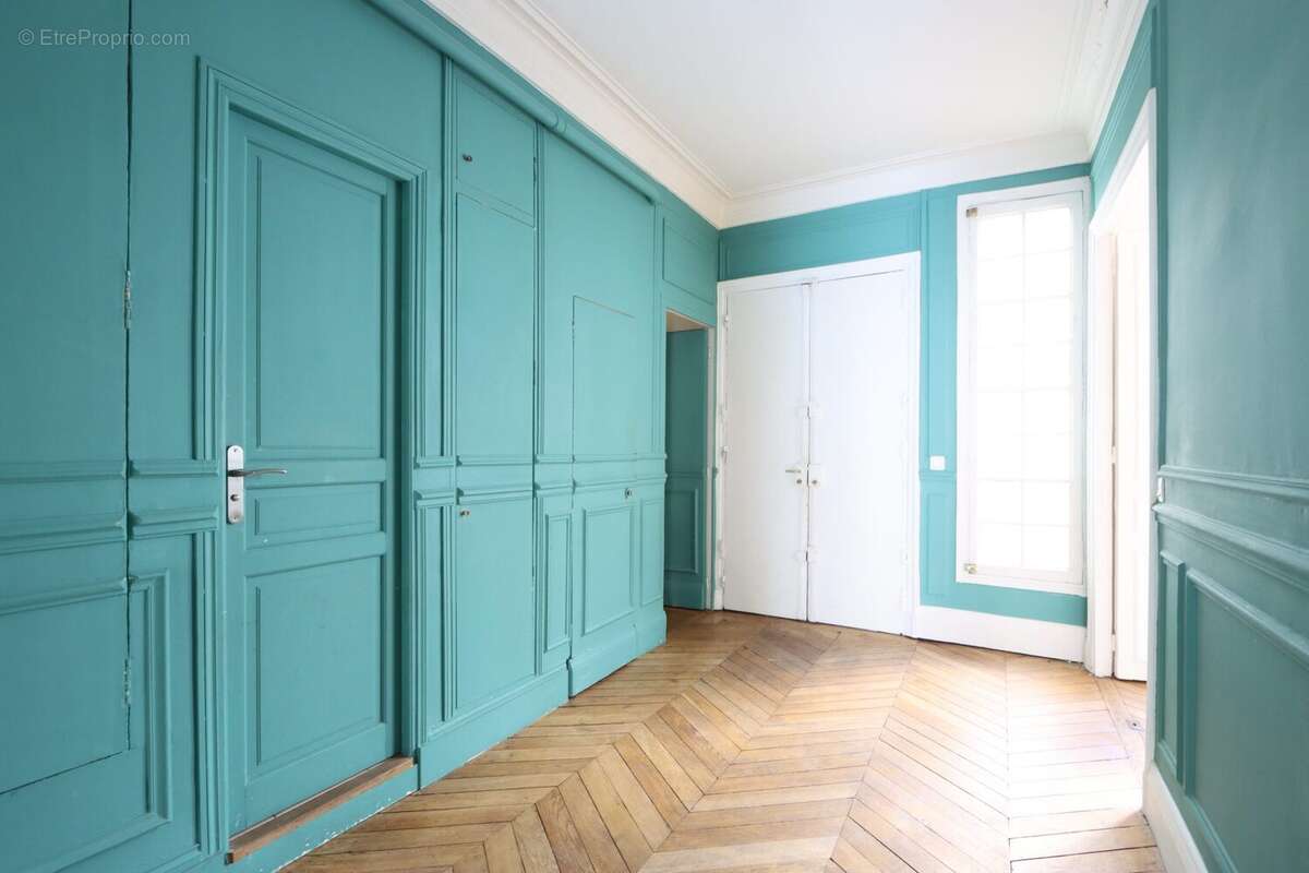 Entrée - Appartement à PARIS-10E