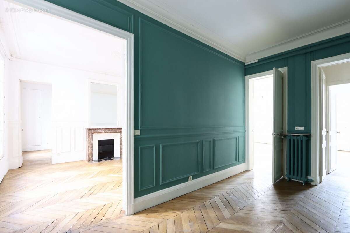 Entrée - Appartement à PARIS-10E