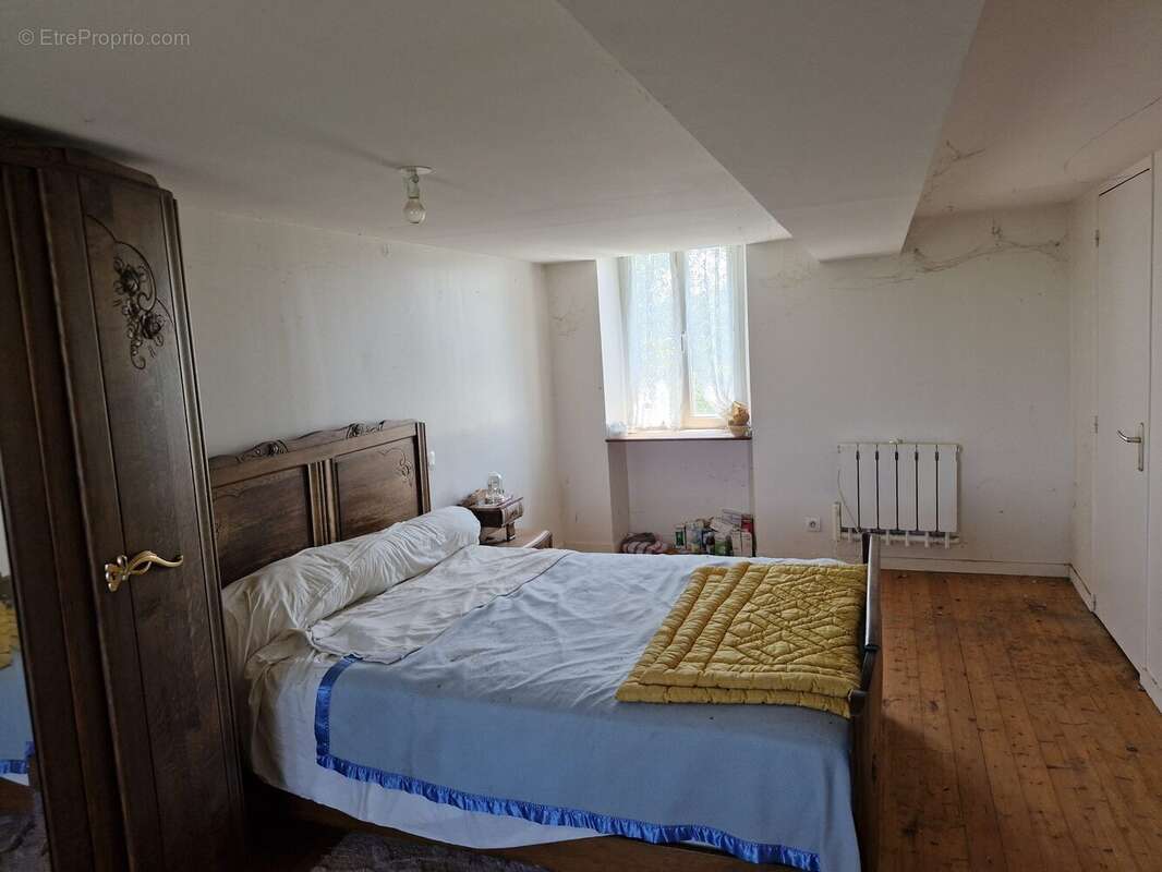 Maison à LE BENY-BOCAGE