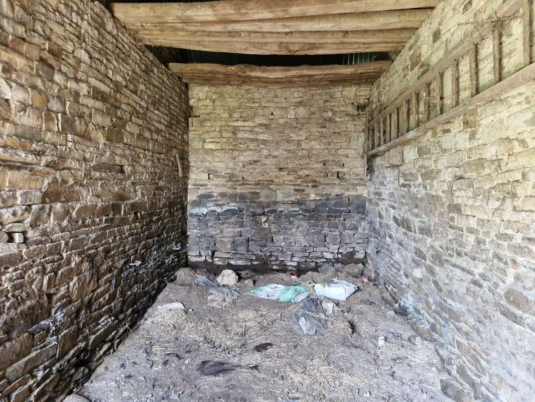 Maison à LE BENY-BOCAGE