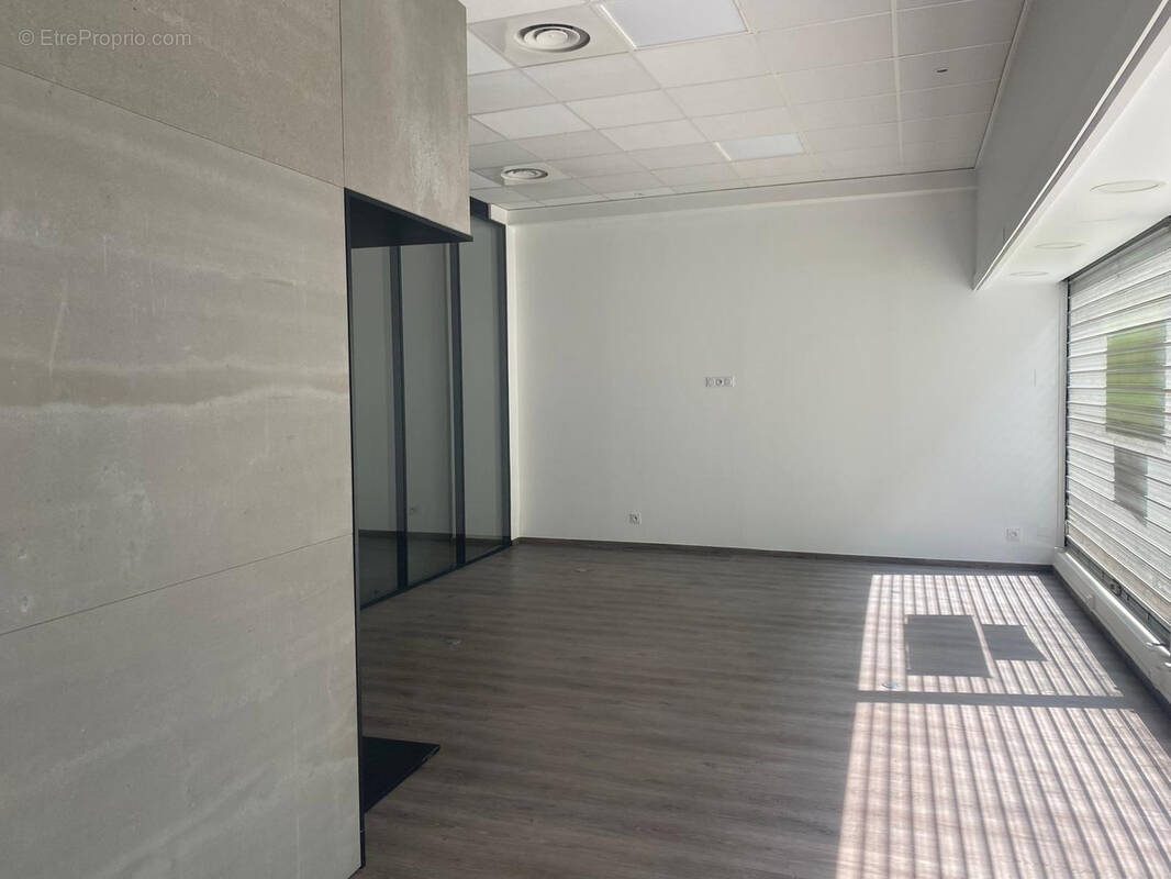 Commerce à ANNEMASSE