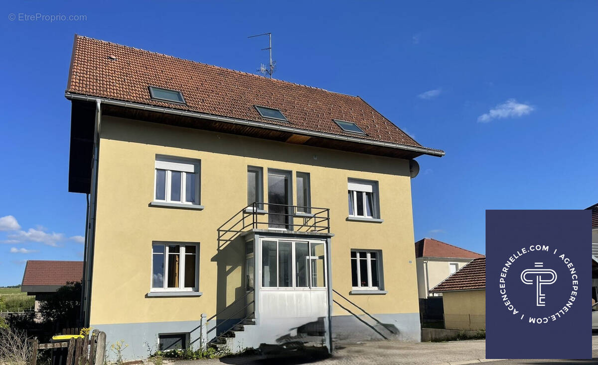 Appartement à LE RUSSEY