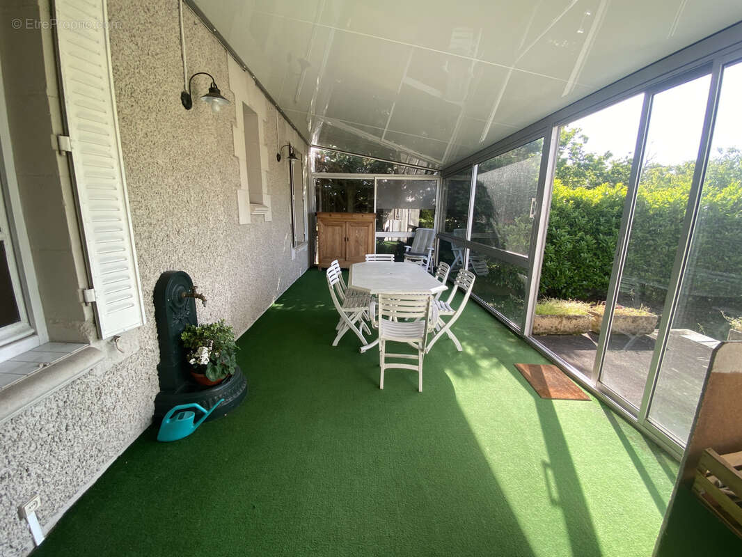 Maison à BIARS-SUR-CERE