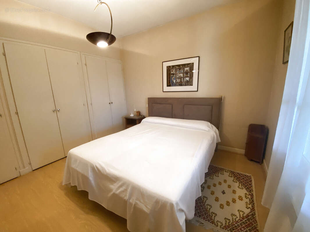 Maison à BIARS-SUR-CERE