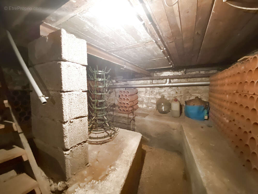 Maison à BIARS-SUR-CERE