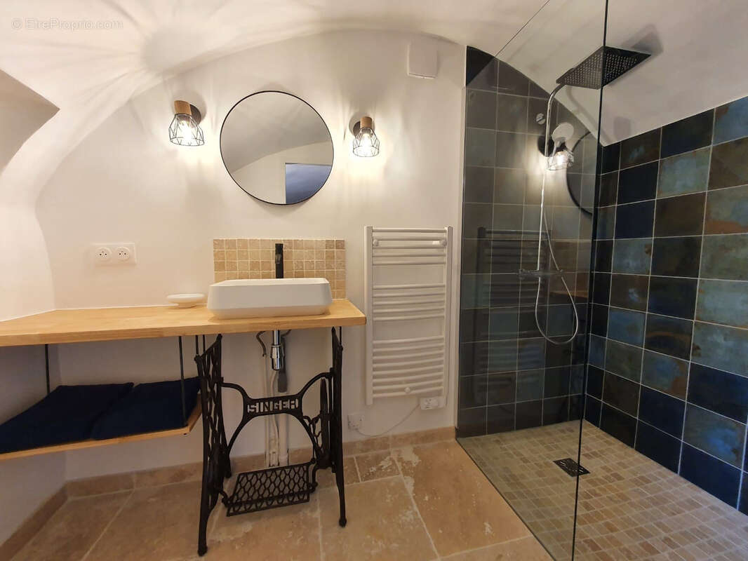 Maison à SAINT-ANDRE-DE-MAJENCOULES